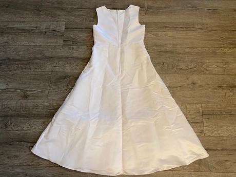 Luxusne slavnostne saty s bolerkom zn. kommunion, 152