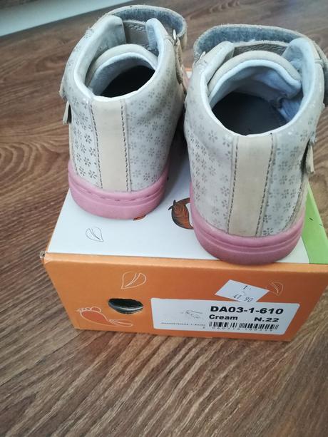 Prechodné kožené topánky ponte20, 22