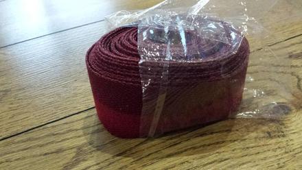 Bordový zažehľovaní len na koberec 4m- cena spolu,