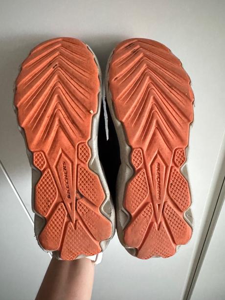 Skechers nepremokave tenisky 33, skechers,32