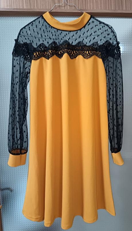 Dámske horčicové šaty, 