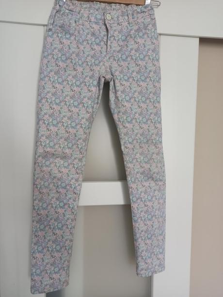 Kvetinové rifle, zara,152