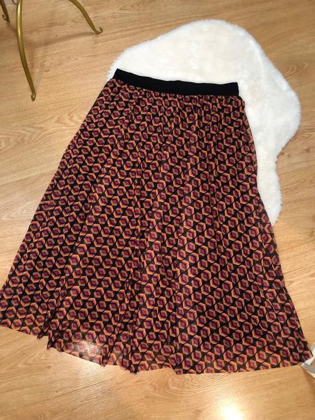 Zero luxusná sukňa, 42