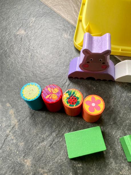 Kocky drevené,plastové,penové,