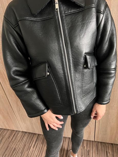 Reserved bunda, reserved,38