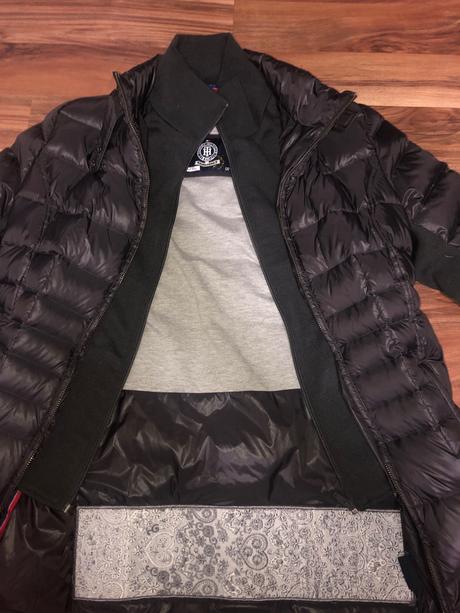 Teplá bunda, tommy hilfiger,m