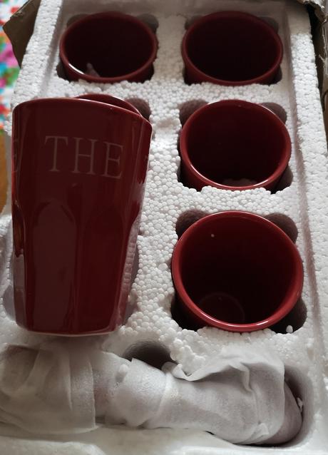 Set keramických pohárov na čaj s lyžičkami, 