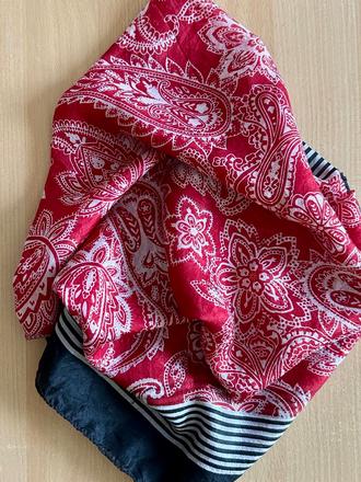 Jemná hodvábna šatka 100x100 cm, xl