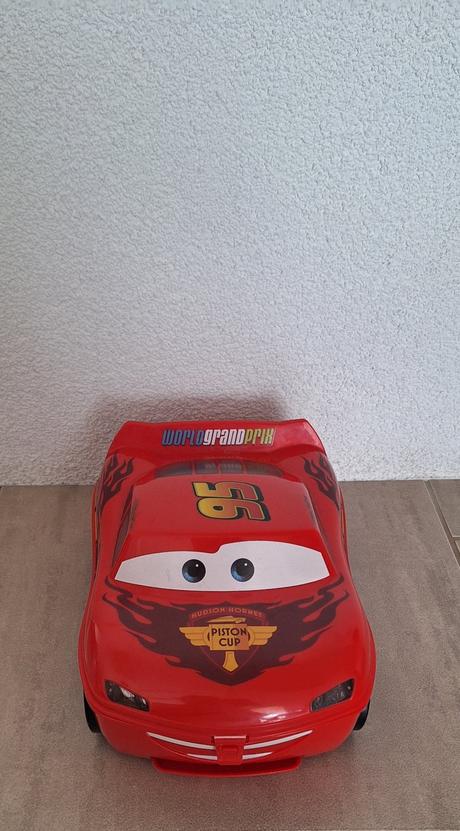 Cars desiatový box, 
