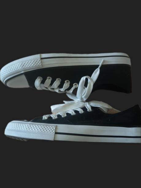 Plátenky, sinsay,38