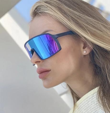 Slnečné športové okuliare,