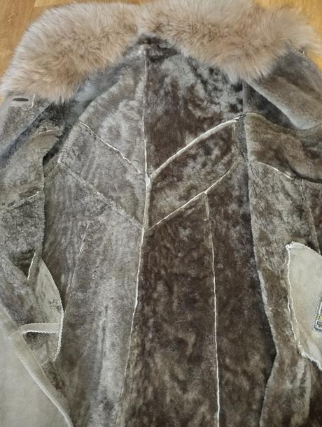 Dámska zimná bunda, 42