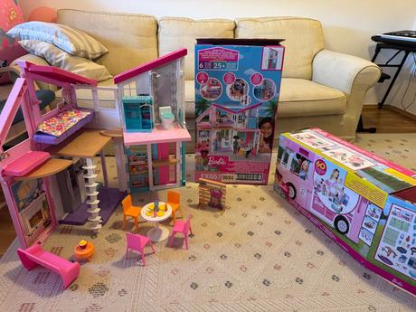 Barbie karavan 3v1 v oroginal krabici,