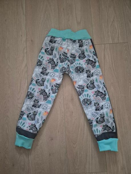 Softshelove nohavive, 110