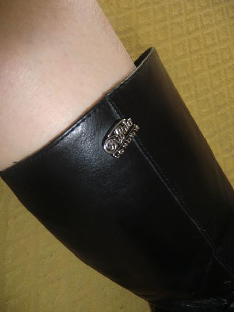 Kožené čižmy bufallo london vel 40/41, 41