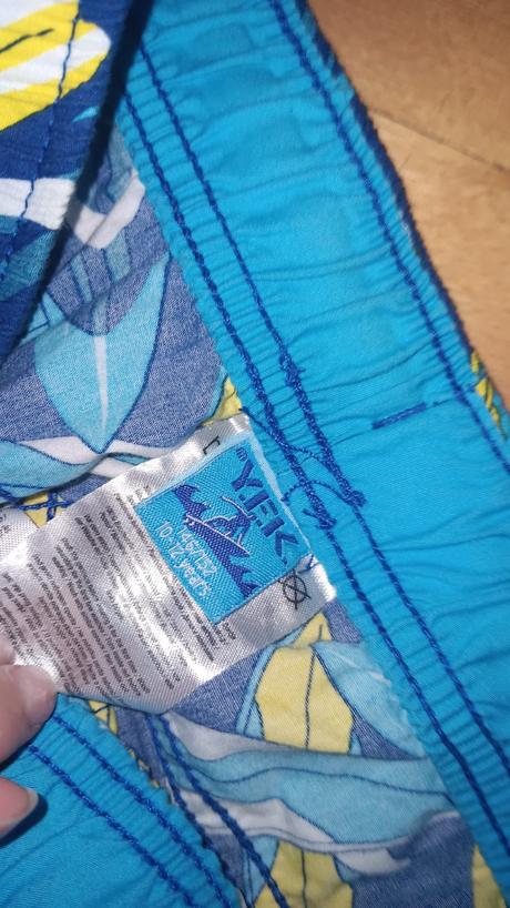 Šortky kik, kik,152