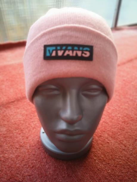 Vans dámska zimná čiapka, 