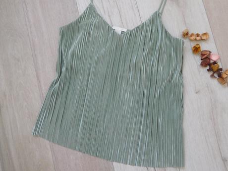 H&m  top zelenkavý pružný-s/m,, h&m,s