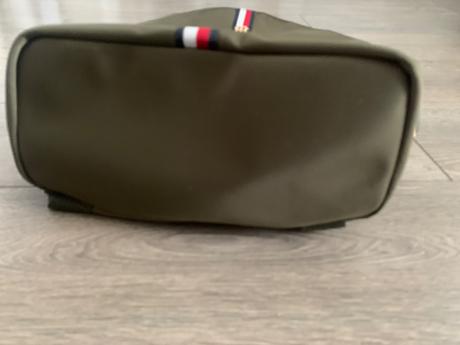 Dámsky nylonový batoh/ ruksak tommy hilfiger, tommy hilfiger