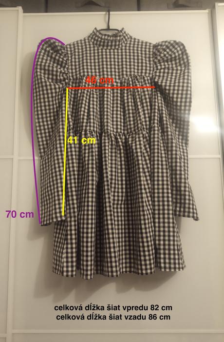 Karovane saty s puf rukavmi, s