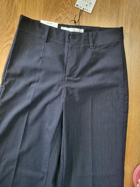 Nohavice bershka, bershka,34