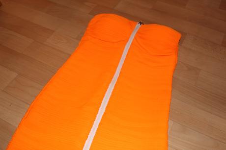 Neonové letné šaty, s