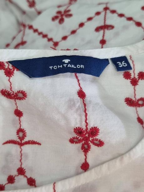 Top s červenou výšivkou tom tailor č.36, tom tailor,36