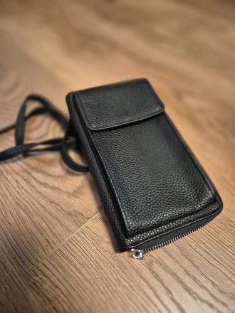 Obal na mobil aj peňaženka, 