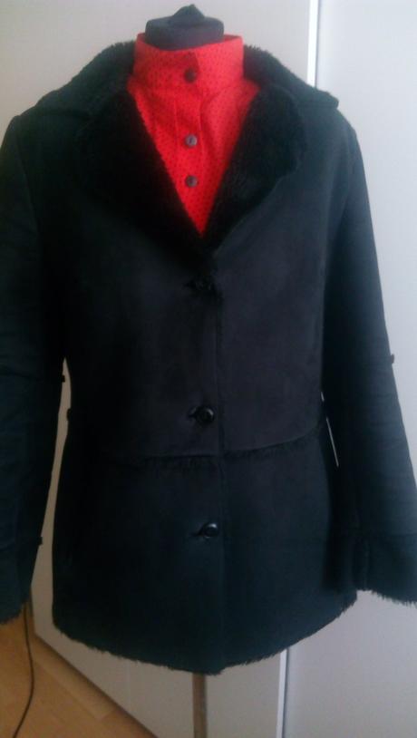 Kozuch z brúsenej kože fazonkovy strih, 40