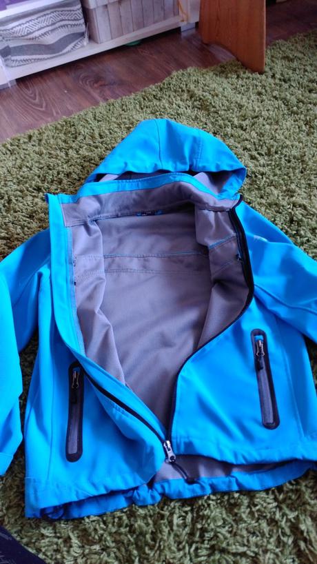 Softshelová málo nosená, kugo,128