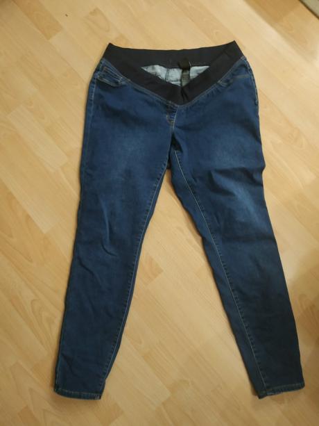 3x tehotenské rifle, 44