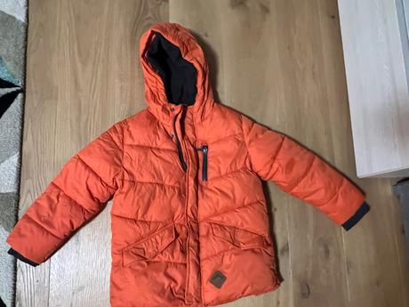 Zimna vetrovka, reserved,122