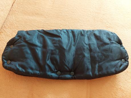 Rukávnik na kočík, 