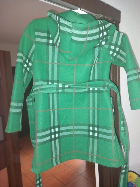 Zelený kabátik cca 116/122, 122