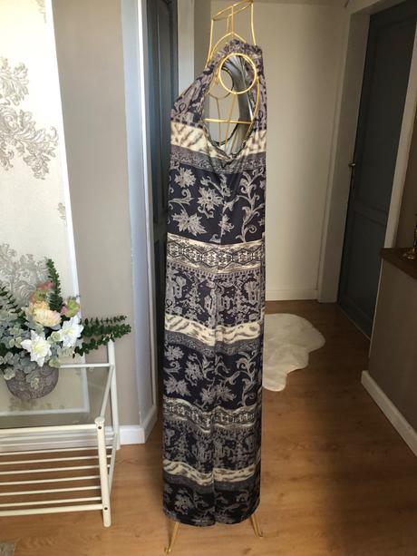 Concept letné šaty, 44