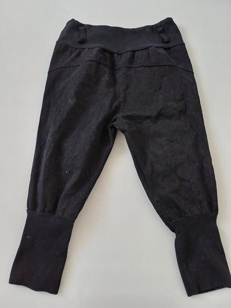 Čierne 3/4 ťáky, s