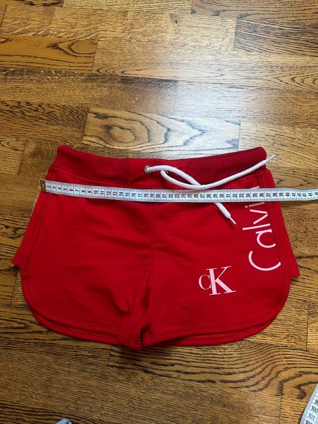 Kratasy, calvin klein,s