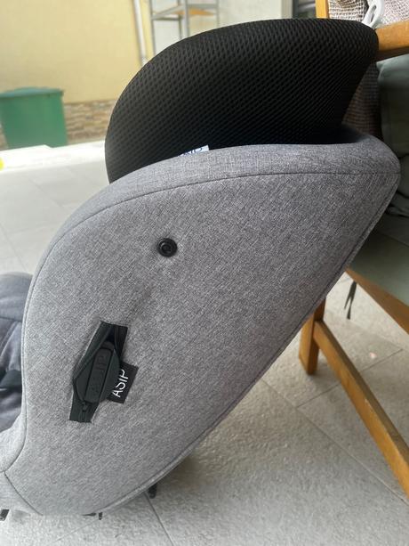 Autosedacka protismerna axkid, axkid