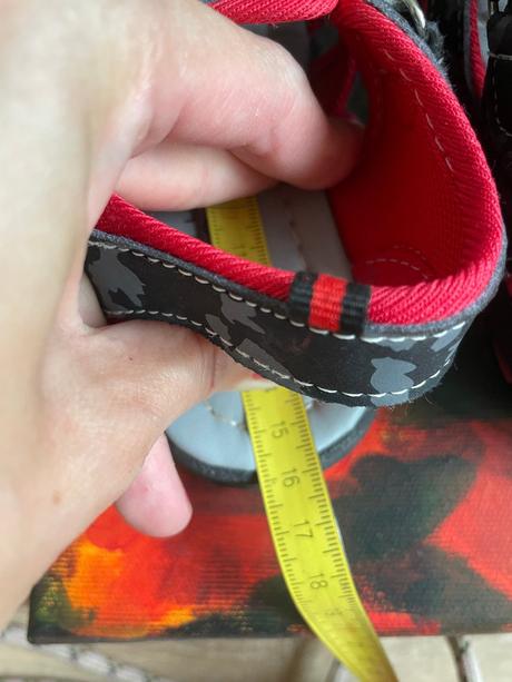 Chlapčenské sandále, 26