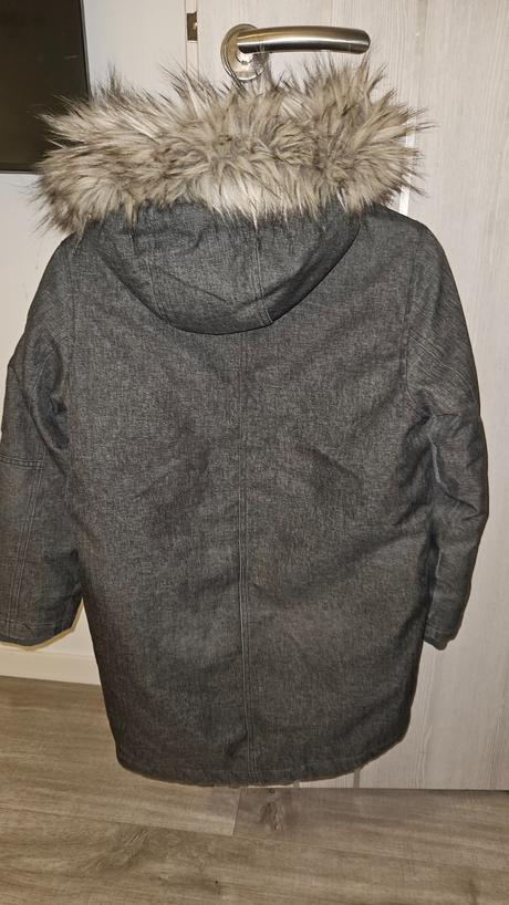 Zimna bunda, bonprix,140