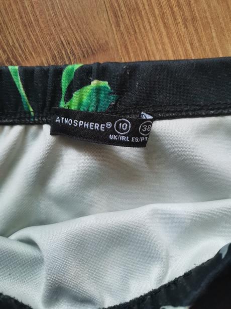 Sukňa, atmosphere,36