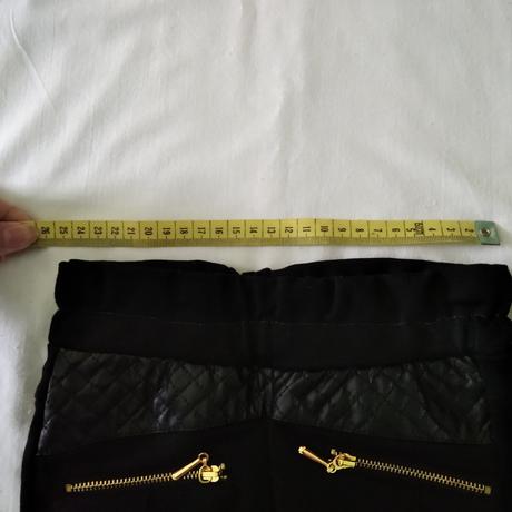 Čierne nohavice, 116