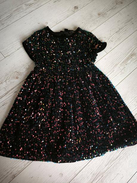 Flitrované šaty, 128