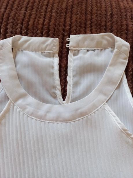 Top s plisom, reserved,xl