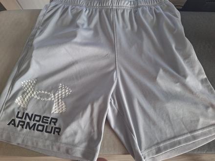 Predám kratase, under armour,164