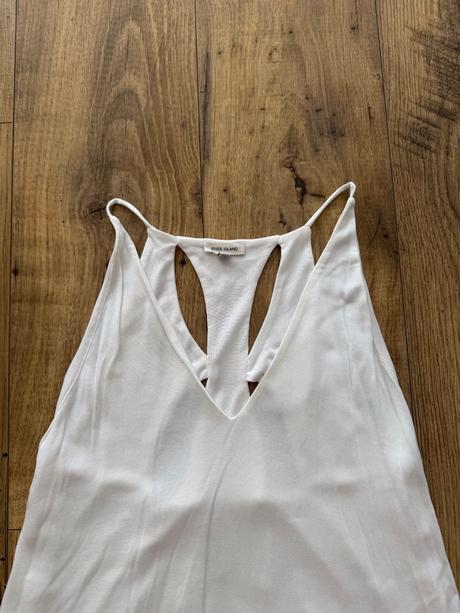 Tielko, river island,m