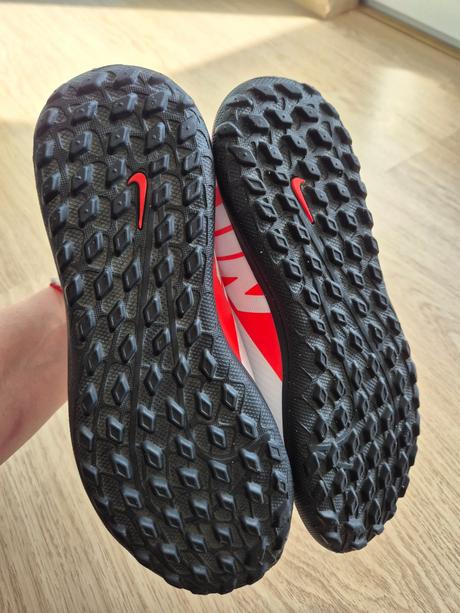 Kopacky turfy nike, velk. 38, nike,38