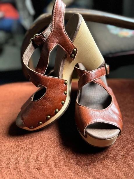 Kožené drevákové sandále ugg veľ.36, 36