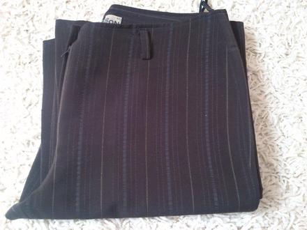 Elegantné nohavice, 42