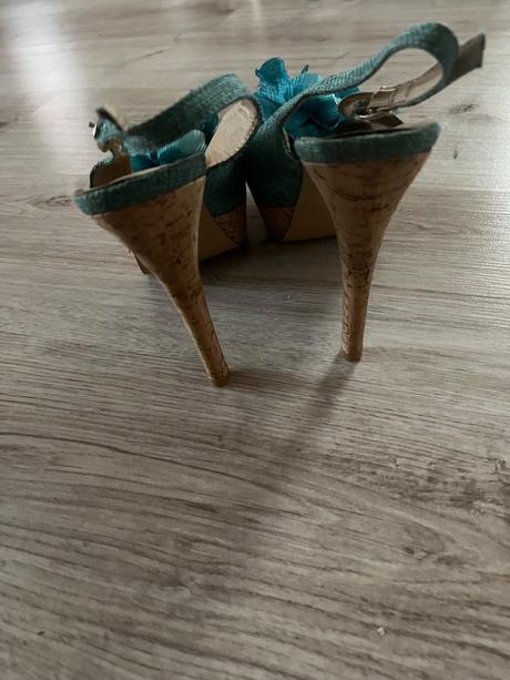 Vysoké sandále, 38